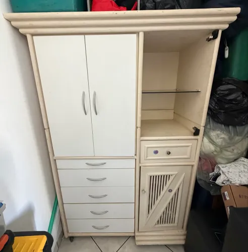Vendo guarda roupa infantil
