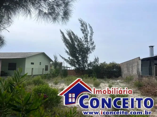 T250 - Terreno localizado em região tranquila no balneário Santa Terezinha