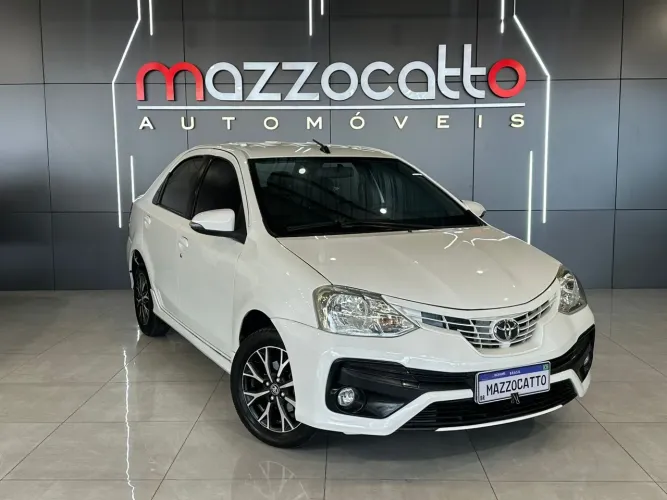 Toyota Etios Platinum Sed. 1.5 Flex 16V 4P Aut. 2017
