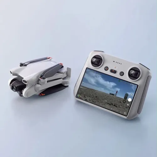 Drone DJI Mini 3 Standard com Controle Remoto com Tela