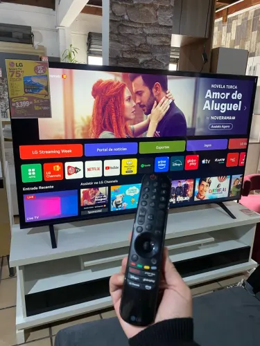 Tv 75 polegadas smart (18x 206,00)