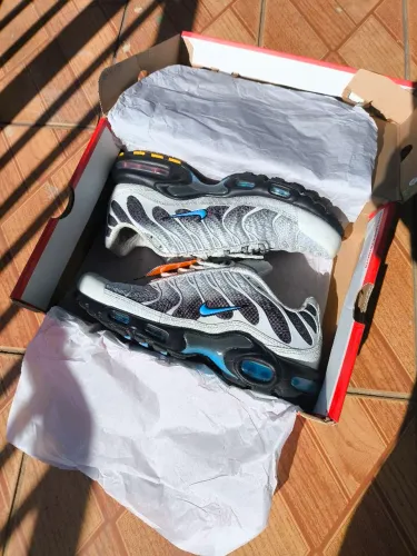 Air Max Plus Grey University