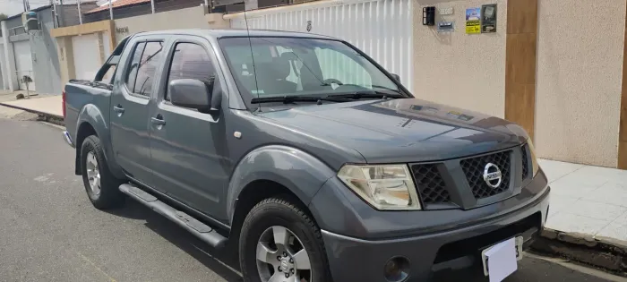 Nissan Frontier XE CD 4X2 2.5 TB Diesel 2013