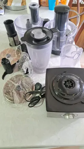 Multiprocessador Britânia Master Kitchen 1000 - Completo (Todos os Copos)