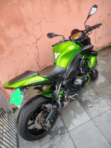 Z1000