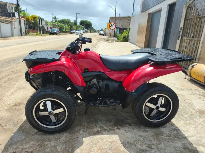 Quadriciclo 2009 Kawasaki Brute force