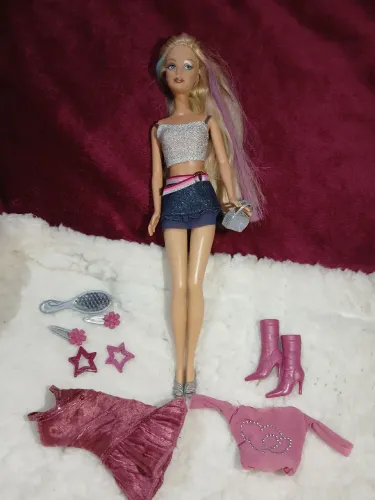 Barbie fashion fever highlights