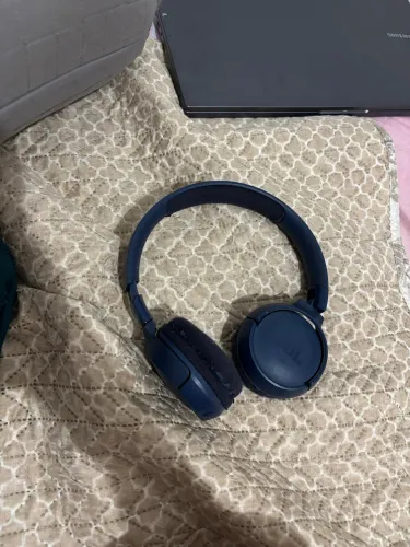 Vendo Fone JBL 520BT