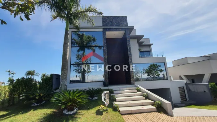 Casa de condomínio em Alameda dos Ipês-amarelos - Granja Viana - Carapicuíba/SP