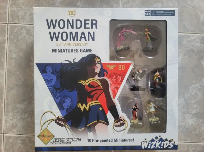 Heroclix DC; edição de 80 anos mulher maravilha. Jogo novo + Brinde