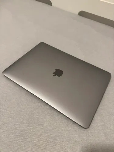 MacBook Air M1