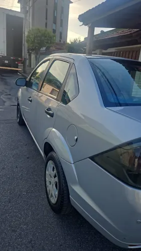 Ford Fiesta Sed. 1.6 8V Flex 4P 2011