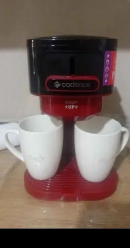 Cafeteira elétrica Cadence, ler a descrição