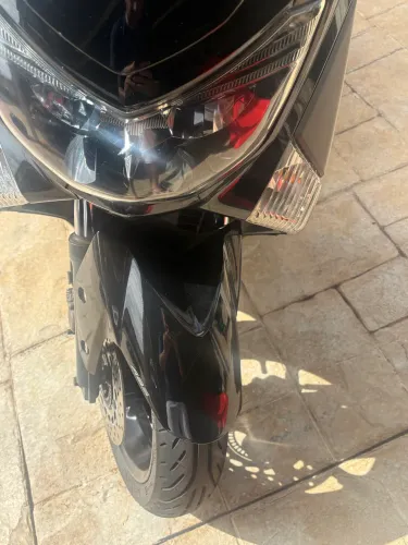 Nmax 160 muito nova