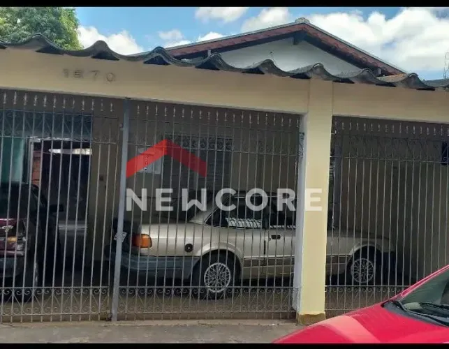 Casa em Avenida 54 - Parque Universitário - Rio Claro/SP