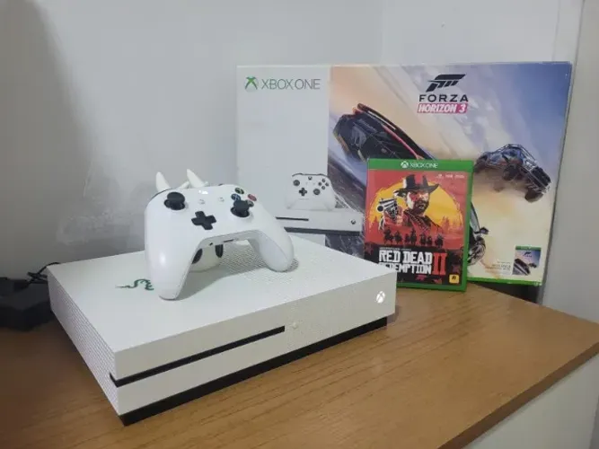 Xbox One S (Negociavel)