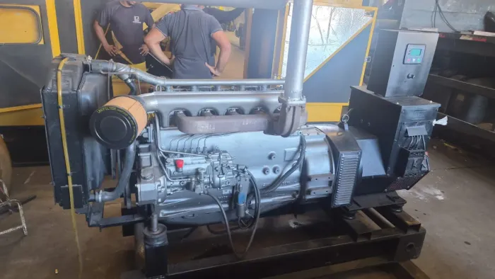 Gerador Veg motor MWM 229 81kva