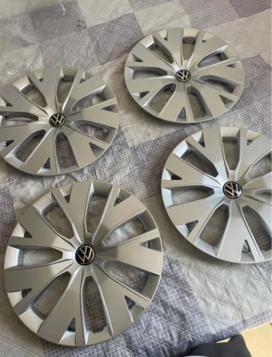 JOGO DE CALOTAS ORIGINAIS VW ARO 16 - T-CROSS / NIVUS / POLO / VIRTUS ?