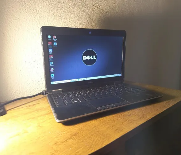 Notebook Core I7 Dell 8gb veloz revisado e potente