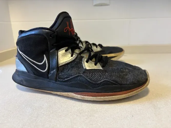 Tênis Nike Kyrie Infinity Fire And Ice - Tam. 44 (12 Us)