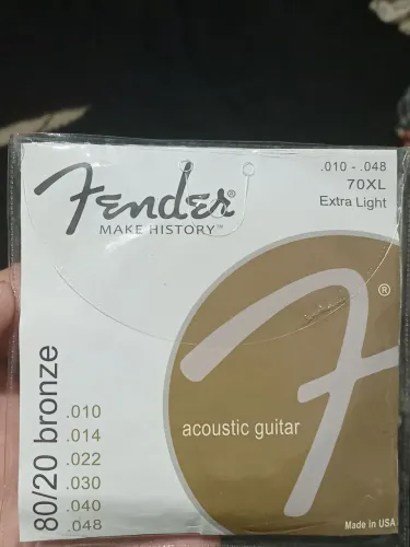 Cordas de violao marca Fender .010-.048 70XL