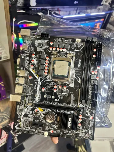 Vendo kit L200 placa mãe + processador ( motivo: troquei o kit )
