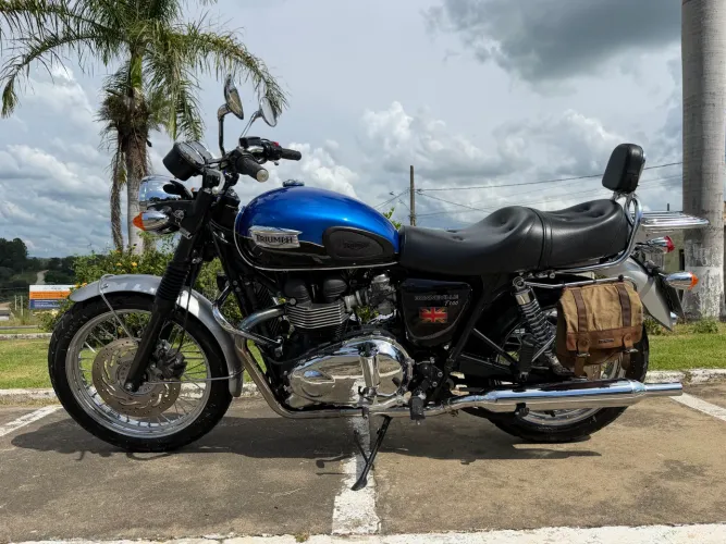 Triumph bonneville t-100 2016