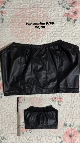 Top/cropped courino preto
