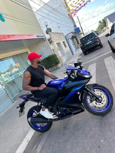 Yamaha R15 ABS 2025 | Apenas 5.000 Km | Estado de Zero