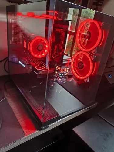 Pc Gamer Rtx4060 I5 10400f/16gb Fury Beast/ssd 480gb+500gbhd + Windows e jogos instalados