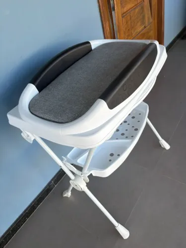 Banheira Trocador:  Com Suporte Galzerano Acqua Premium - Apenas 01 ano e 03 meses de uso.
