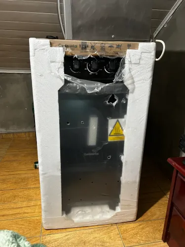 Fogão 4 Bocas Continental Preto Automático com TOPLimpaFácil e Mesa de Vidro (FC4FP)