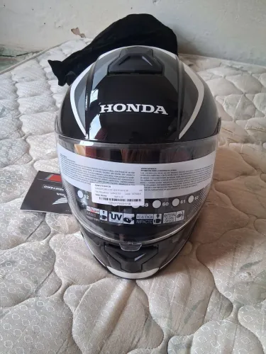 Capacete Top zerado