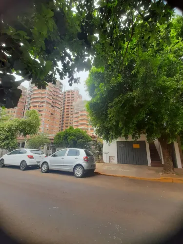 Vendo terreno 264 metros , total ou parcial desmembrado com132 m2 a 100 metros do hospi