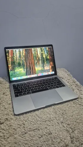 Macbook Pro 13.3" Space Gray