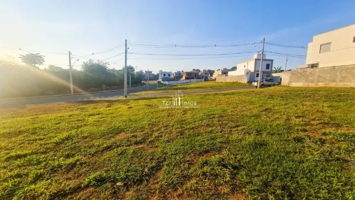Lote plano Jardins Bolonha - Lote com 300m² - Ágio saindo a R$160.000,00