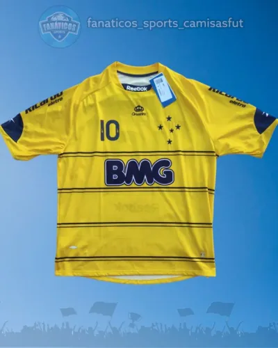 Camisa Cruzeiro 3 2010 na etiqueta