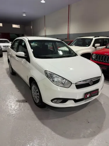 Fiat Grand Siena Attrac. 1.4 EVO F.flex 8V 2013
