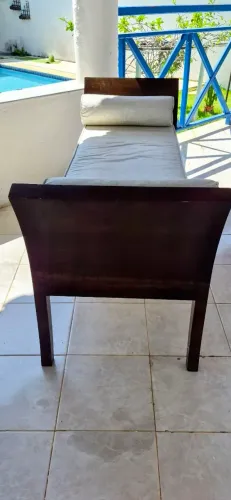 Banco estilo Divã