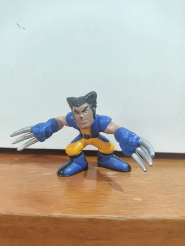 Miniatura antiga boneco Wolverine Marvel super hero squad Hasbro X-Men original