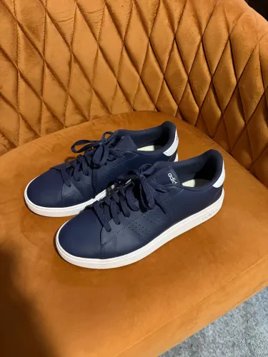 Tênis Adidas Original Masculino 42 - Usado Apenas Uma Vez - Estado de Novo