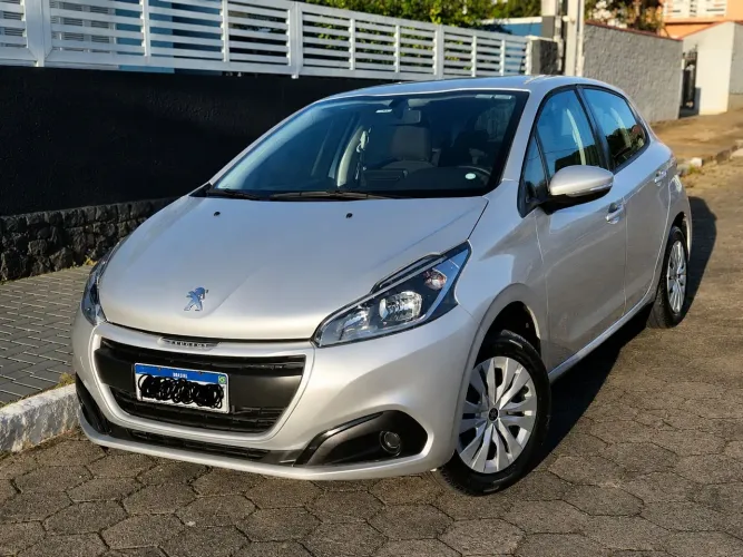 Peugeot 208 Active 1.2 Flex 12V 5P Mec. 2019
