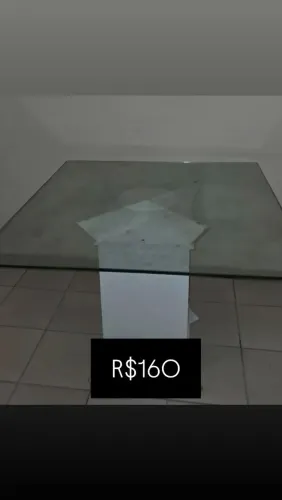 MESA DE VIDRO 4 LUGARES SEM CADEIRAS