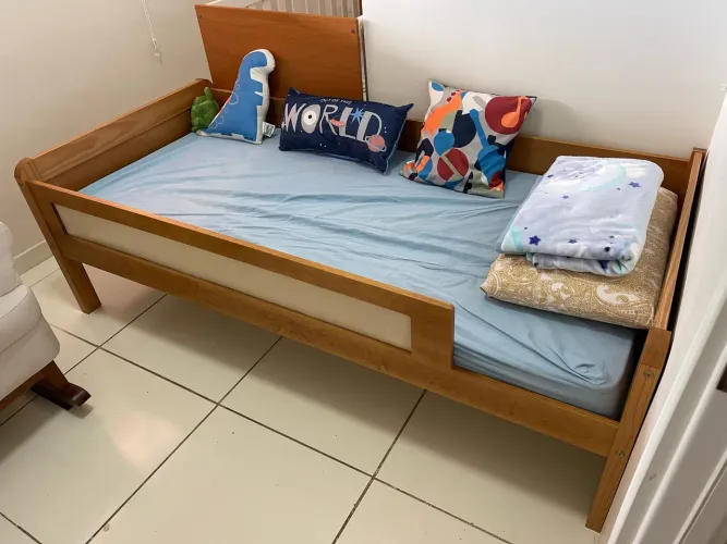 Cama solteirão infantil Matic + colchão D28 1,88m X 0,88