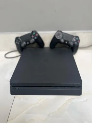 PlayStation 4