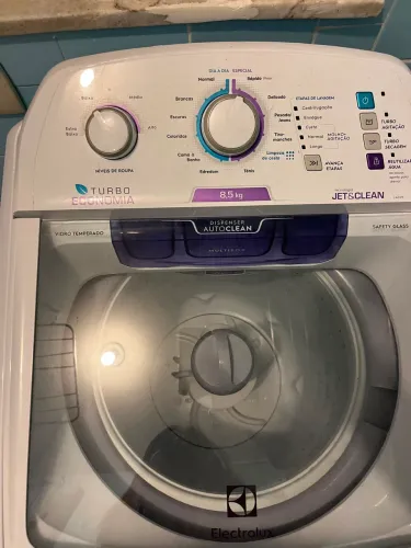 Máquina de Lavar - Eletrolux 8,5kg Turbo Economia