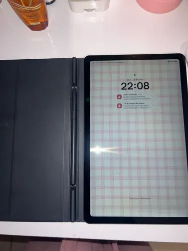 Samsung Galaxy Tab S6-Lite