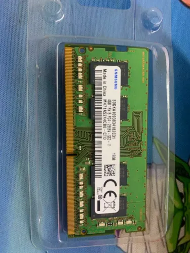 Memória ram DDR4 4GB SAMSUNG