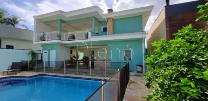 Casa à Venda no Condomínio Zurich Dorf em Valinhos, no bairro Parque Lausanne.