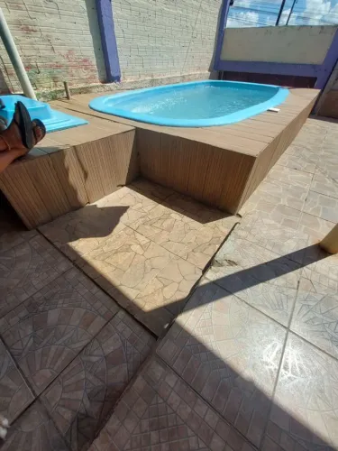 Casa á venda em viamao salão piscina